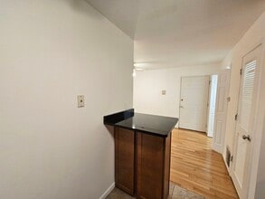 4032 N Milwaukee Ave in Chicago, IL - Building Photo - Building Photo