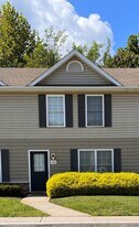 108 Old Tavern Cir in Lynchburg, VA - Building Photo