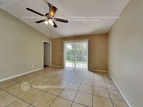 11208 Summer Star Dr in Riverview, FL - Foto de edificio - Building Photo