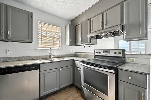 4949 Miller Ave in Fort Worth, TX - Building Photo - Building Photo