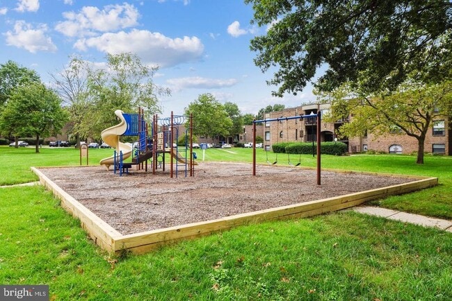 21 Silverwood Cir