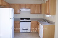 Gateview Apartments photo'