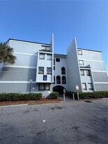 1820 N Congress Ave in West Palm Beach, FL - Building Photo