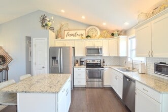226 Veneto Dr in Walton, KY - Building Photo - Building Photo