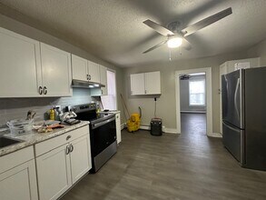 89 Haven St, Unit 1 in New Haven, CT - Foto de edificio - Building Photo