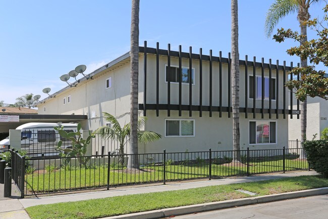 12562 Keel Ave in Garden Grove, CA - Foto de edificio - Building Photo