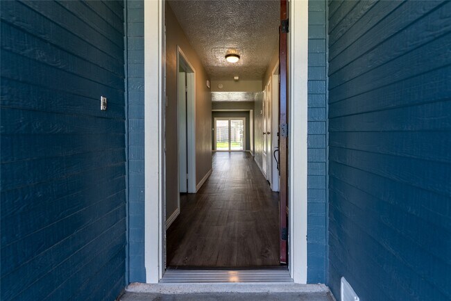 2027 Alabama St in Pasadena, TX - Building Photo - Building Photo