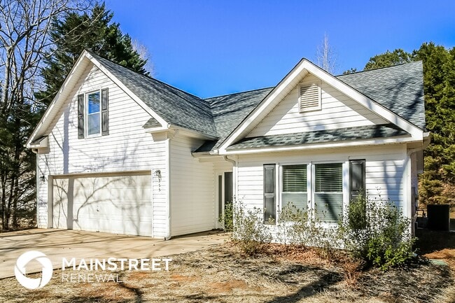 355 Freeman Dr in Covington, GA - Foto de edificio - Building Photo