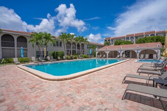 250 NE 20th St, Unit 419 in Boca Raton, FL - Building Photo - Building Photo