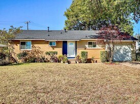 3018 S Joplin Ave in Tulsa, OK - Building Photo