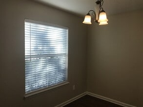 9565 Staples Mill Dr in Jacksonville, FL - Building Photo - Building Photo