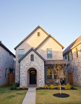 2712 Big Bend Mews in Corinth, TX - Building Photo