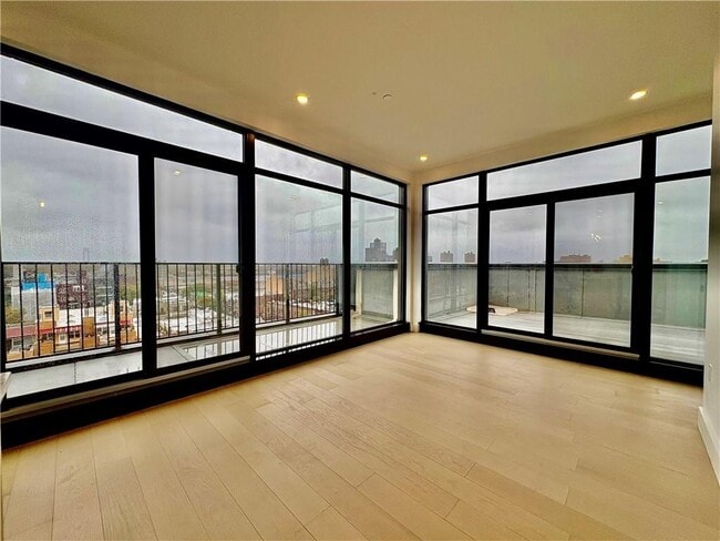 816 58th St in Brooklyn, NY - Building Photo - Building Photo