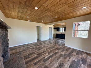 12168 B St in Trona, CA - Foto de edificio - Building Photo