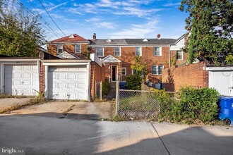 1625 Ralworth Rd in Baltimore, MD - Building Photo - Building Photo