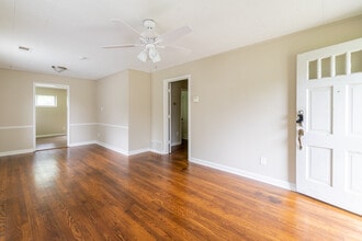 4107 Owen Rd in Memphis, TN - Foto de edificio - Building Photo