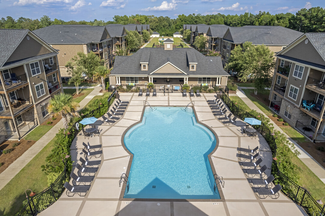 Stone Gables in Raeford, NC - Building Photo