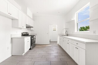 1510 E Cesar E Chavez Ave in Los Angeles, CA - Building Photo - Building Photo