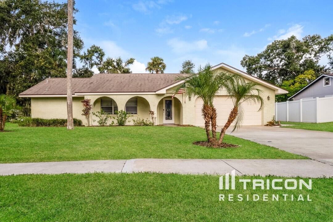 361 Sagewood Dr in Port Orange, FL - Building Photo
