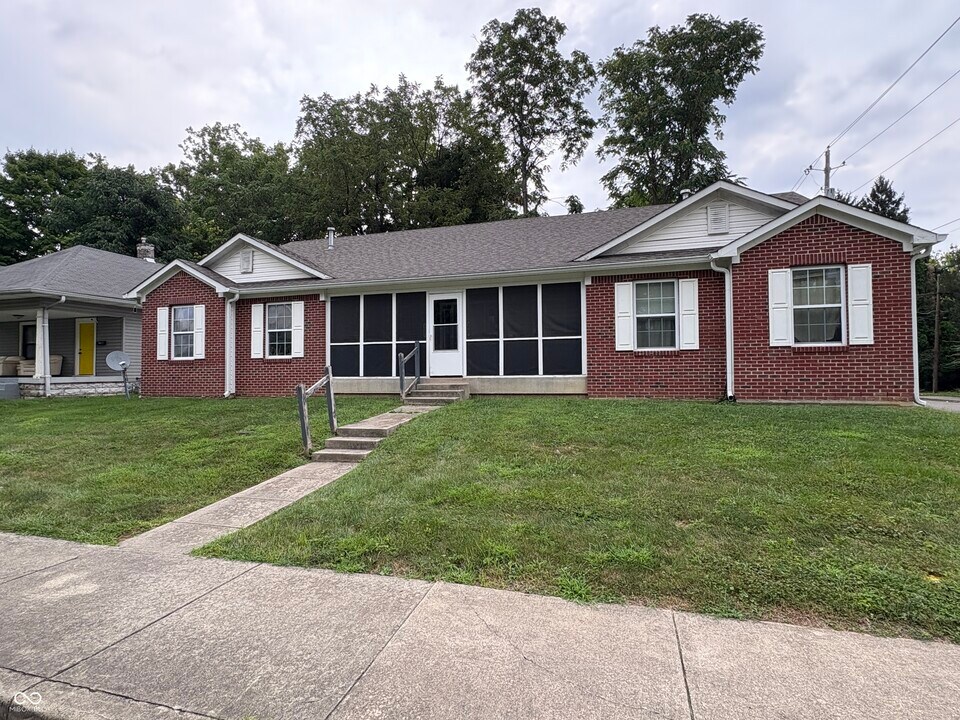 4047 Byram Ave in Indianapolis, IN - Building Photo