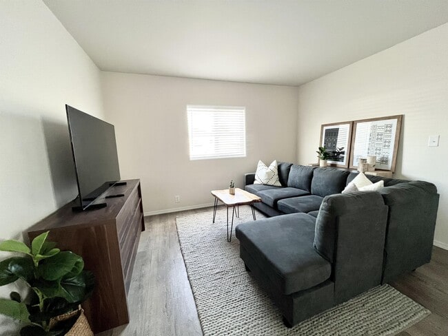 127 Northside Dr in Lander, WY - Building Photo - Building Photo