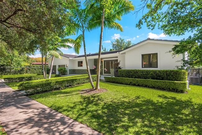 920 Paradiso Ave in Coral Gables, FL - Building Photo - Building Photo