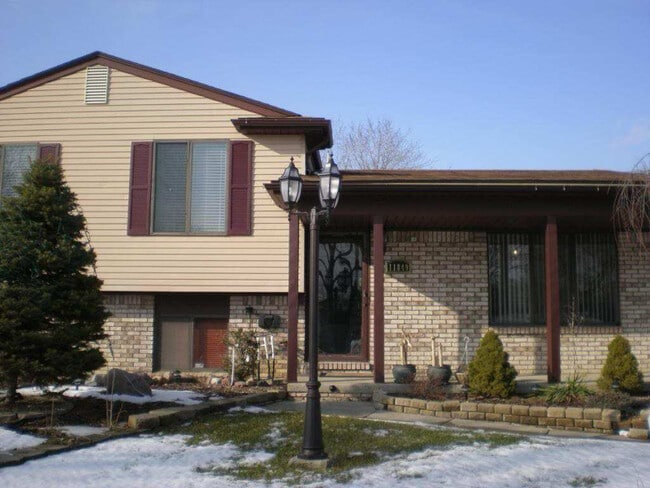property at 11849 Ontario Dr