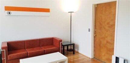 8 Slocum St, Unit 15 in Providence, RI - Foto de edificio - Building Photo