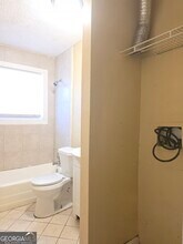 1347 E Washington Rd in East Point, GA - Building Photo - Building Photo