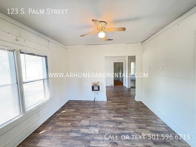 123 S Palm St in North Little Rock, AR - Building Photo - Building Photo