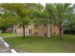 Pleasant Ridge Apartments in Indianapolis, IN - Building Photo - Building Photo