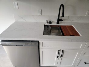 1442 Stanford St in Santa Monica, CA - Foto de edificio - Building Photo