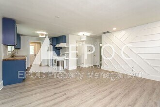 405 Peele St in Burlington, NC - Building Photo - Building Photo