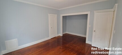 4 Hancock St in Malden, MA - Building Photo - Building Photo