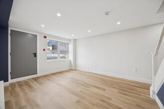 4522 Baker St in Philadelphia, PA - Building Photo - Building Photo