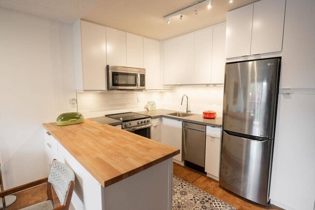 2920 Ash St in Vancouver, BC - Building Photo - Building Photo