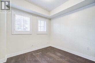 51 Lobo Mews in Toronto, ON - Building Photo - Building Photo