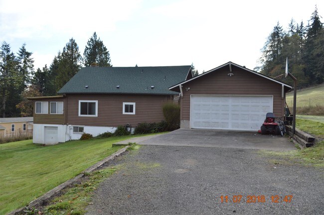 22308 US-30 in Clatskanie, OR - Building Photo - Building Photo