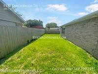 6131 Larchbrook Dr photo'