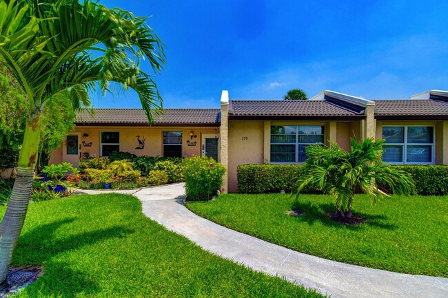 159 Lake Meryl Dr in West Palm Beach, FL - Building Photo - Building Photo