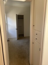 2049 41st Ave, Unit A in Oakland, CA - Building Photo - Building Photo