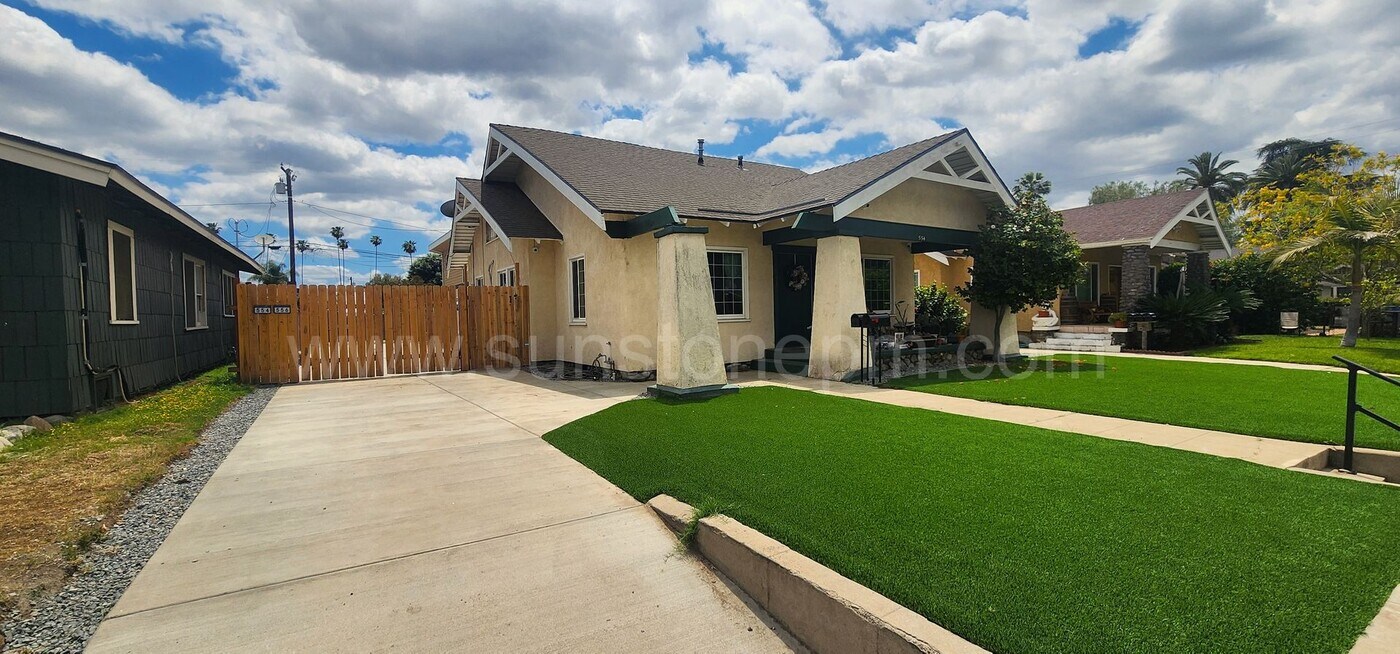 554 Randolph St in Pomona, CA - Building Photo