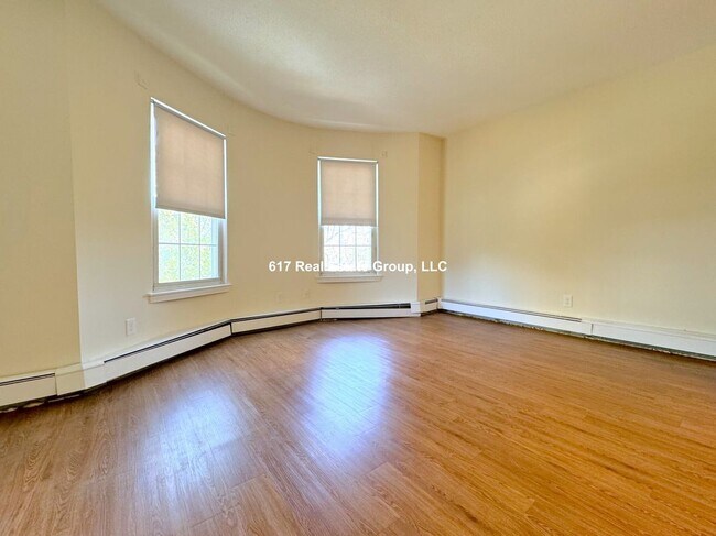 66 S Huntington Ave in Boston, MA - Building Photo - Building Photo