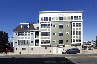 49 L St in South Boston, MA - Foto de edificio - Building Photo