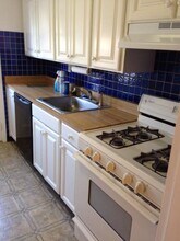 236 Glenbrook Rd in Stamford, CT - Building Photo - Building Photo