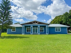 17420 SW 54th St in Southwest Ranches, FL - Building Photo - Building Photo