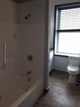 12 Nebraska St in Worcester, MA - Building Photo - Building Photo