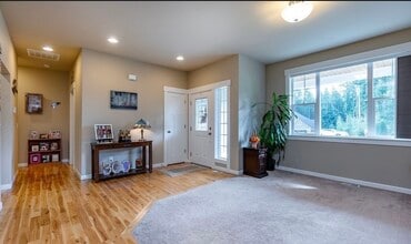 26608 12th Dr NW in Stanwood, WA - Building Photo - Building Photo