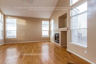 8738 Snowbird Way in Parker, CO - Foto de edificio - Building Photo