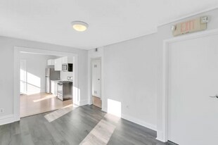 5815 Ellsworth in Pittsburgh, PA - Building Photo